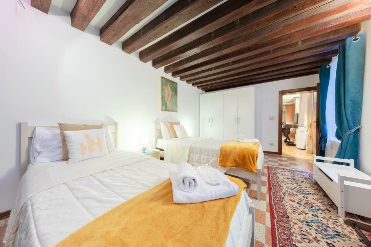 Ca' del Carro Family Apartment Venecia Exterior foto